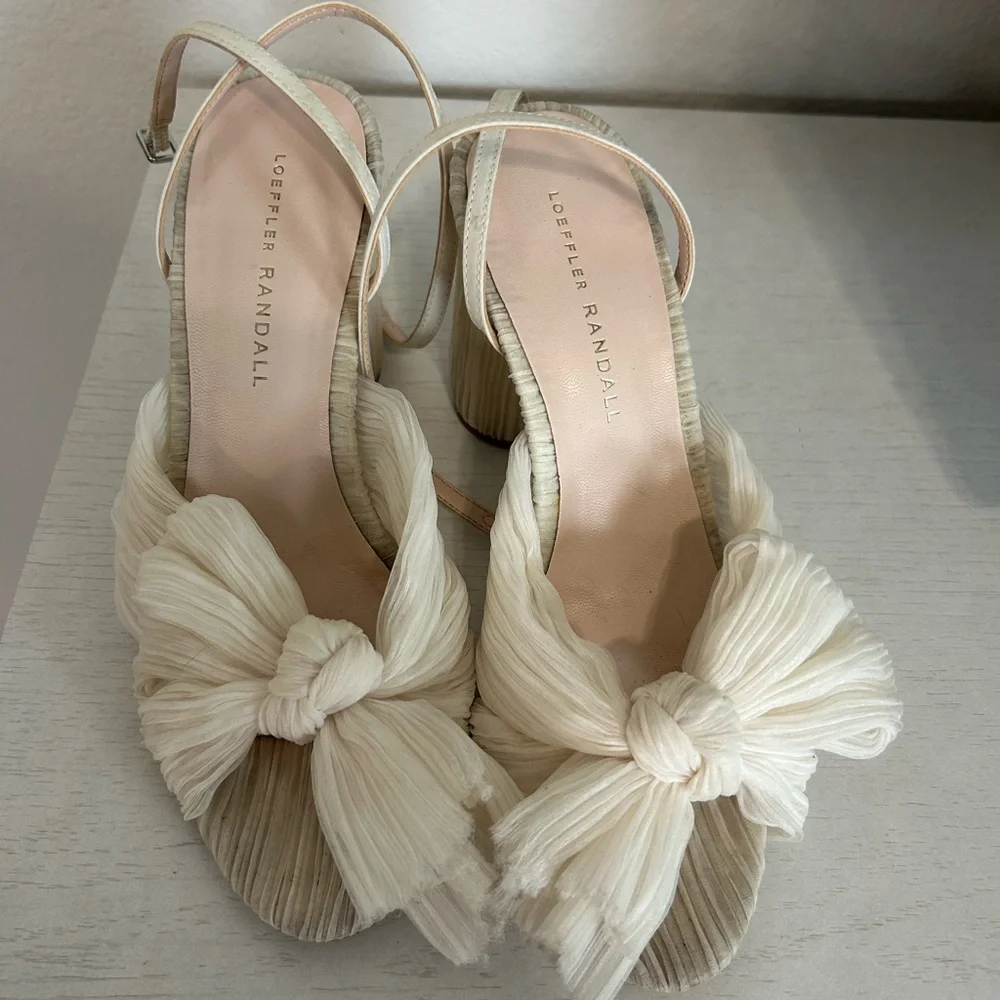 Loeffler Randall Camellia Bow Heels - Picture 2 of 4